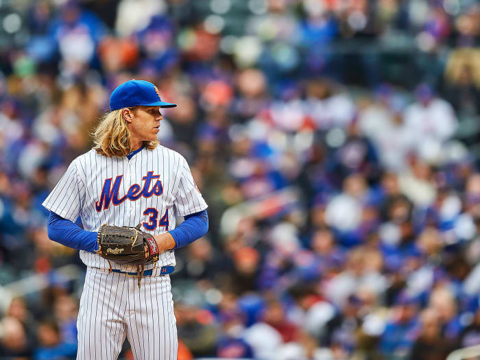 noah-syndergaard-pitching